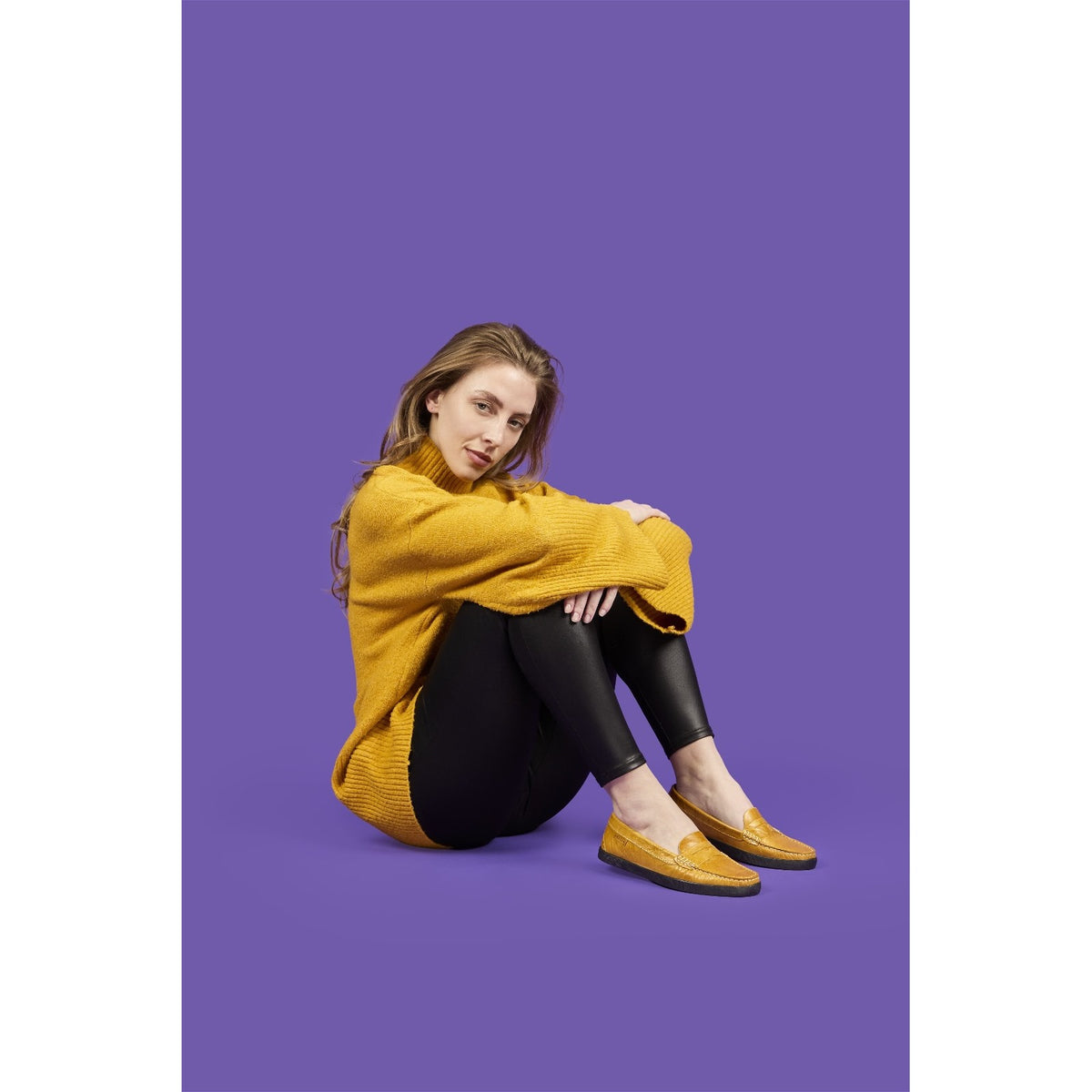 Ashley Ruby Loafer A8608-LS-01