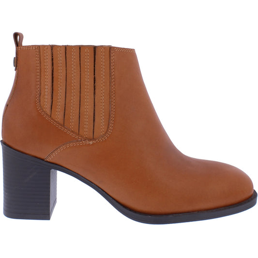 Jocelyn Tan A/Boot A8646-01
